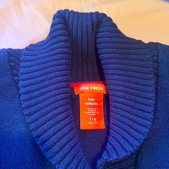 Cardigan / Sweater - Picture 2 of 2